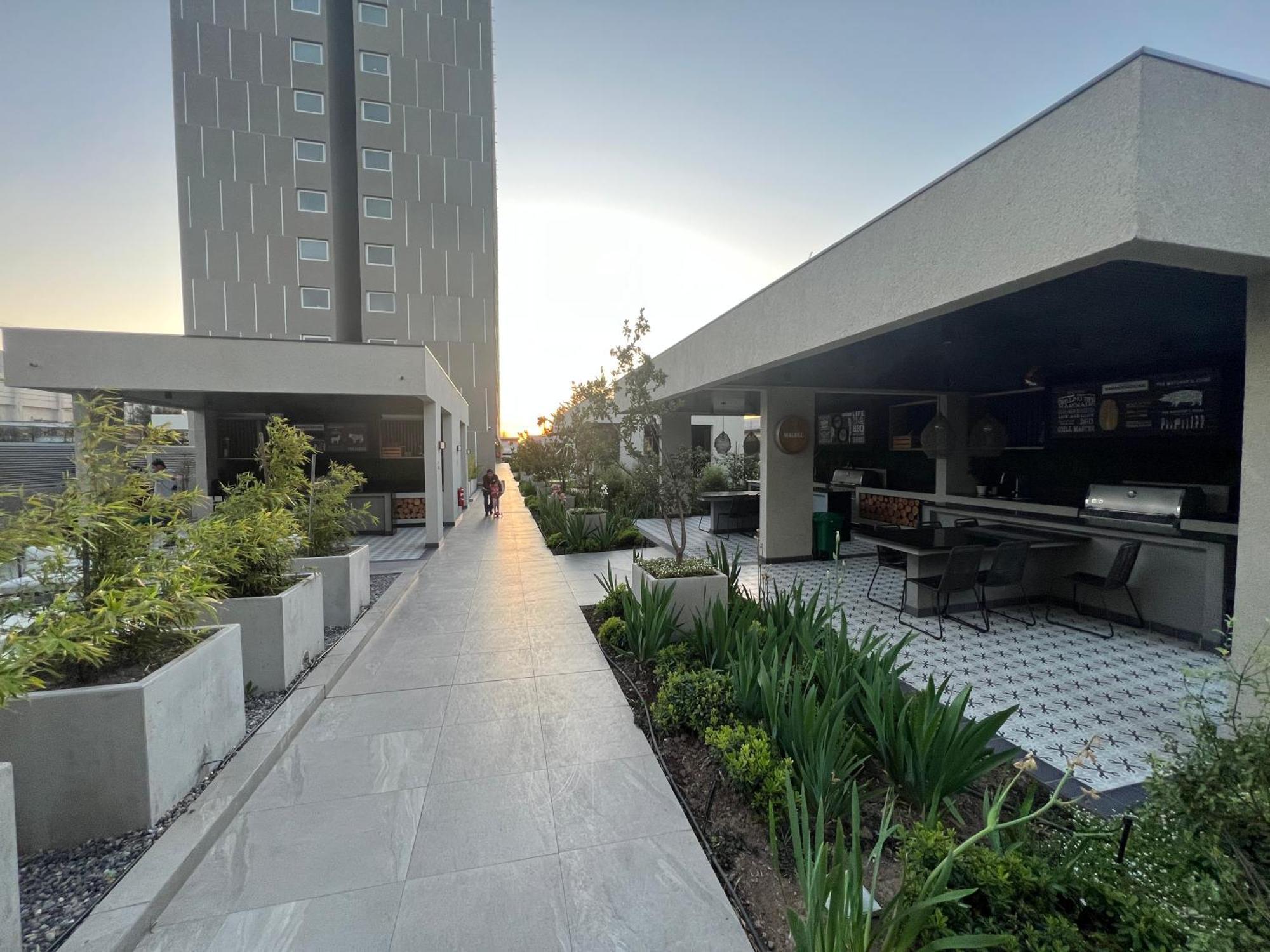 Hermosos Dptos Cercanos A Metro Y Centros Comerciales Santiago Exterior photo